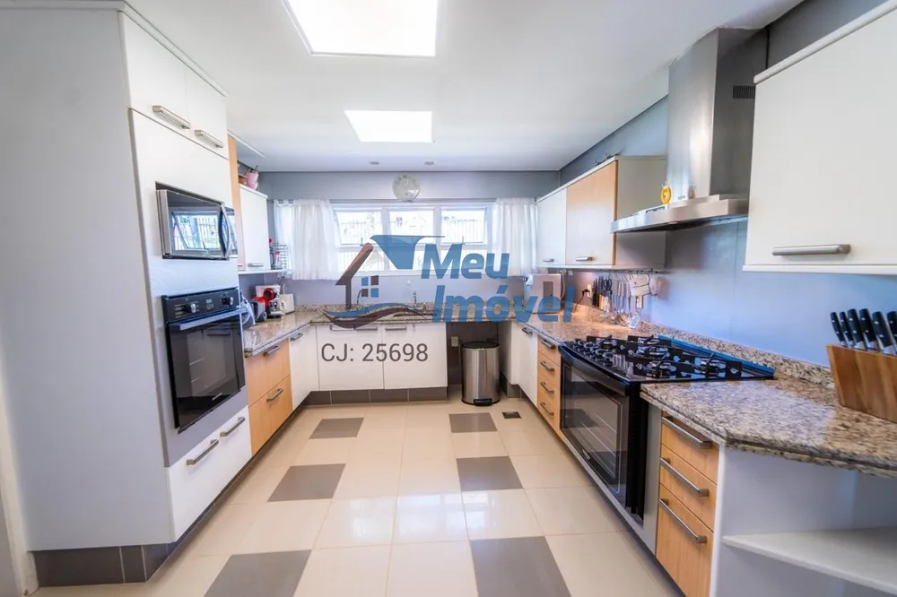 Casa, 7 quartos, 856 m² - Foto 5
