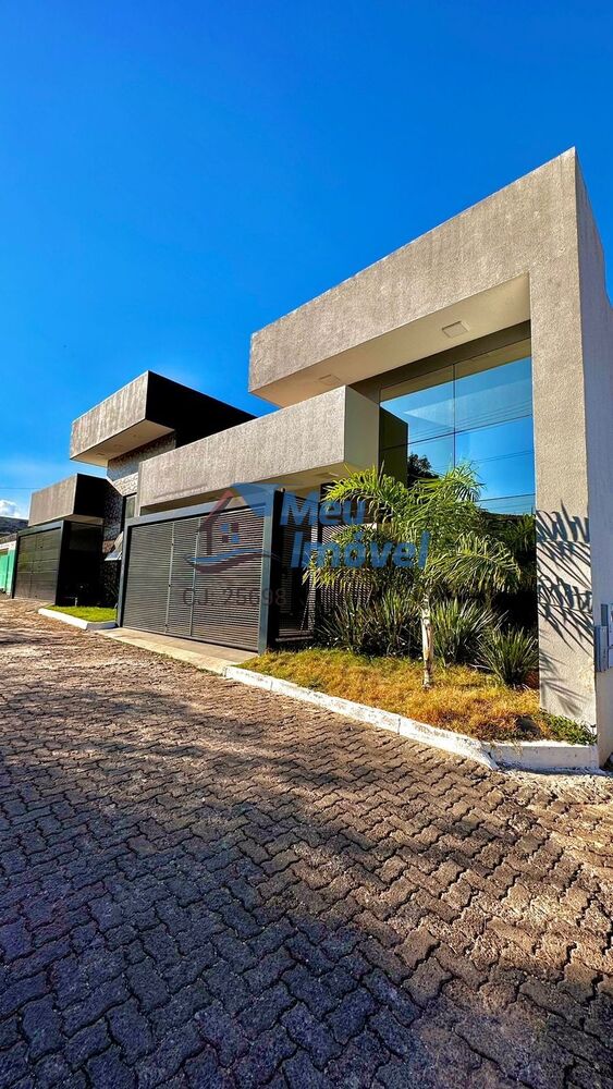 Casa, 3 quartos, 240 m² - Foto 1