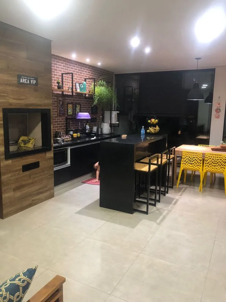Casa, 4 quartos, 285 m² - Foto 15