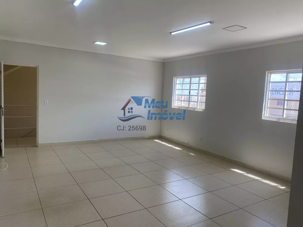 Loja-Salão, 300 m² - Foto 3