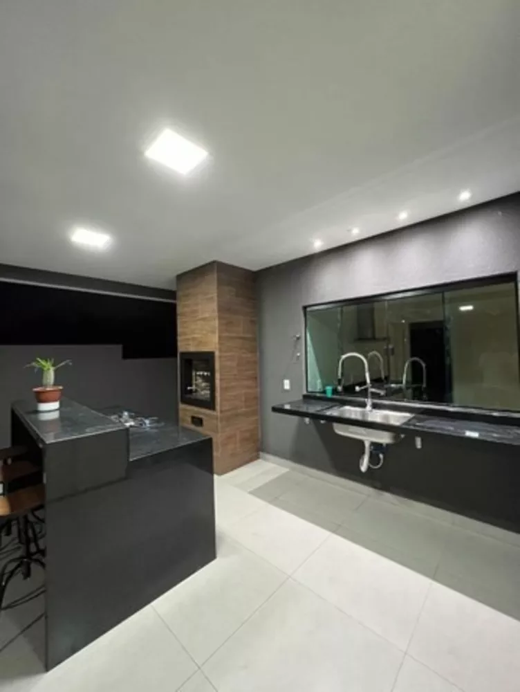 Casa, 3 quartos, 300 m² - Foto 3