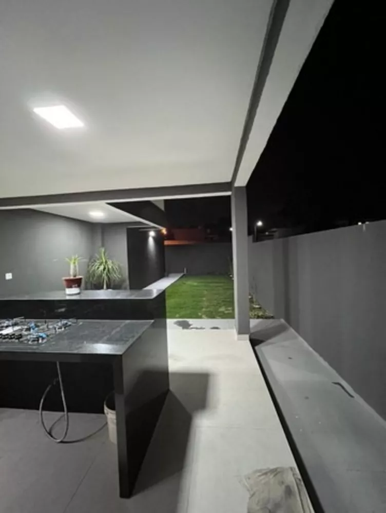 Casa, 3 quartos, 300 m² - Foto 1
