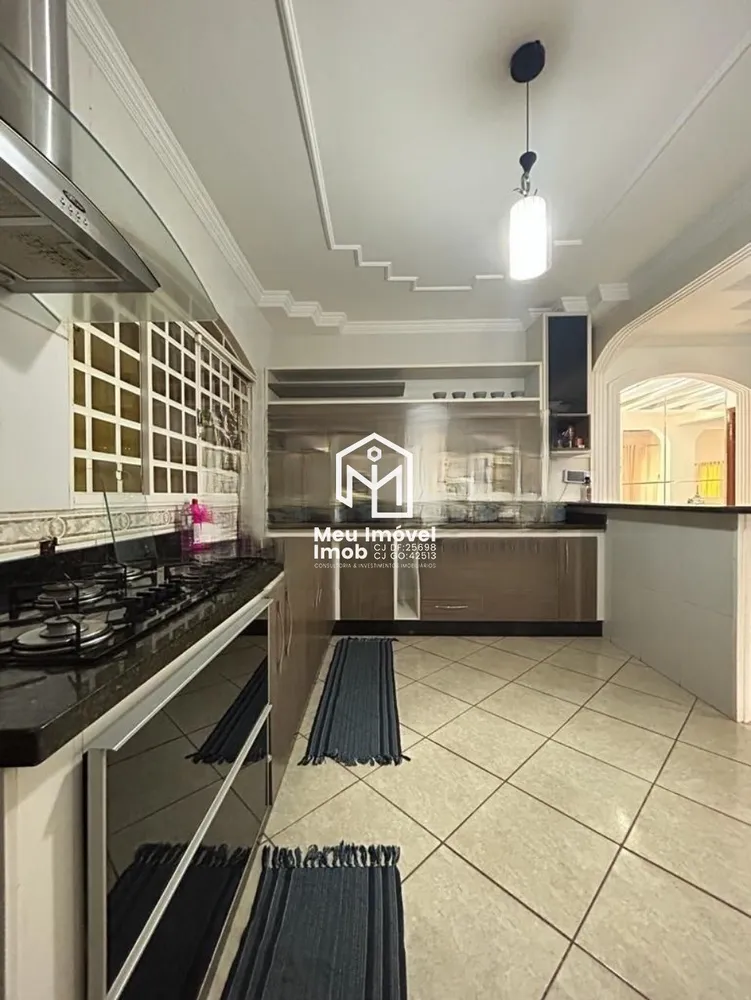 Casa, 4 quartos, 463 m² - Foto 2