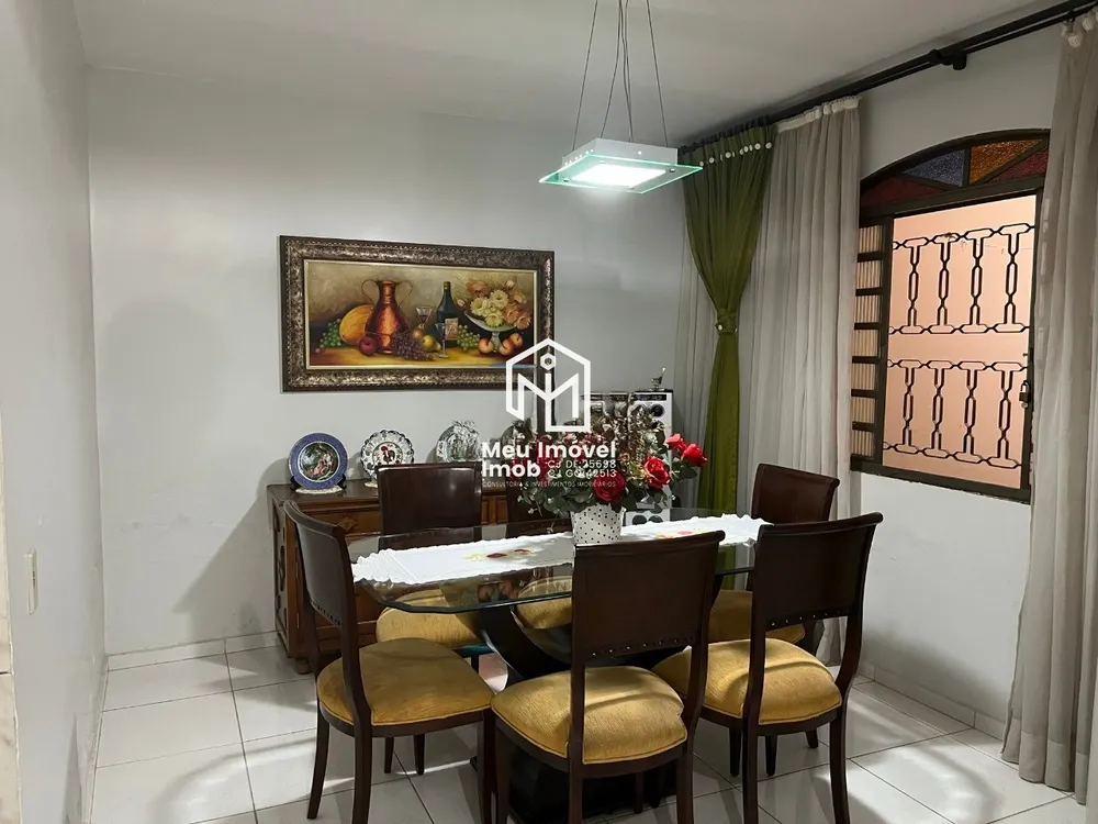 Casa, 3 quartos, 250 m² - Foto 1