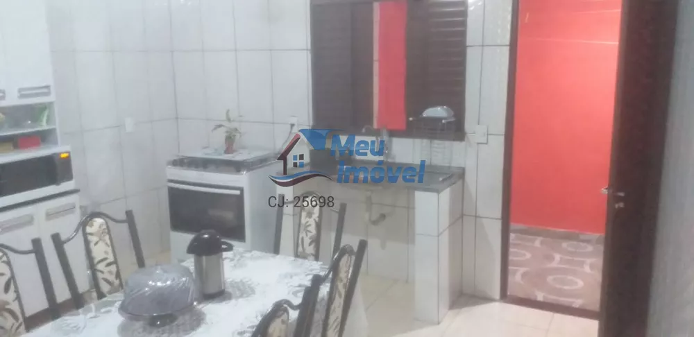 Casa, 3 quartos, 108 m² - Foto 2