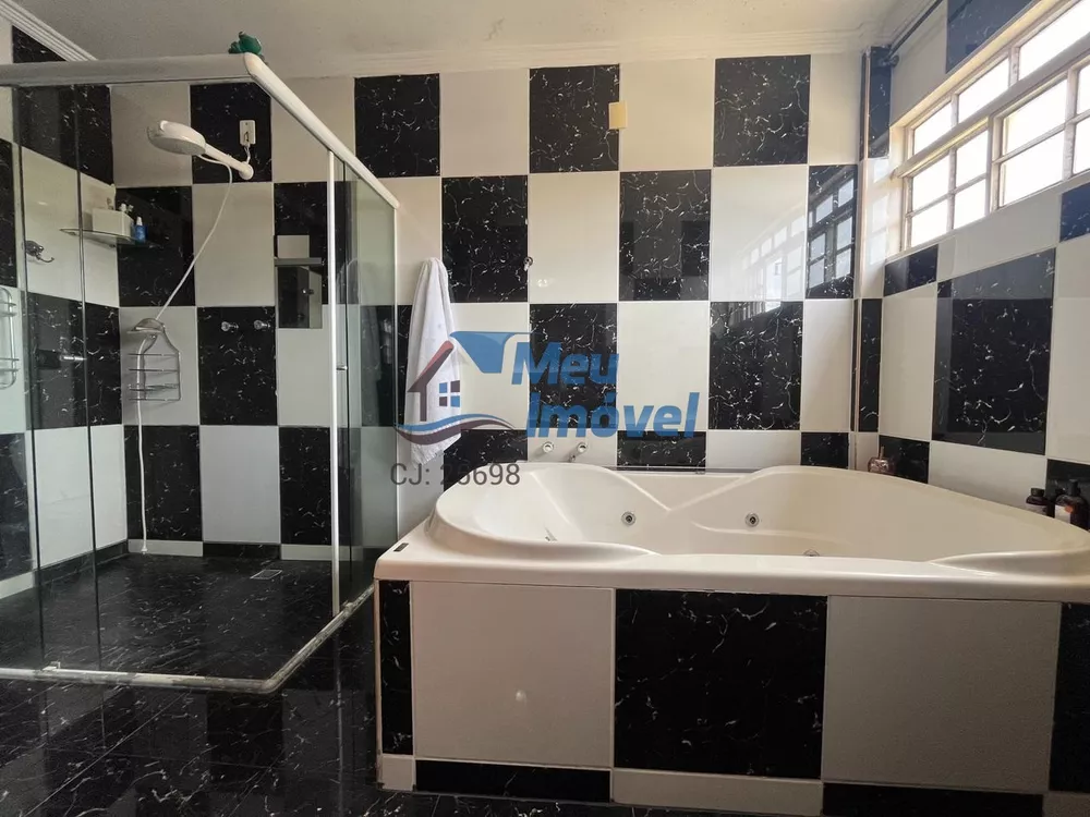 Casa, 4 quartos, 380 m² - Foto 8
