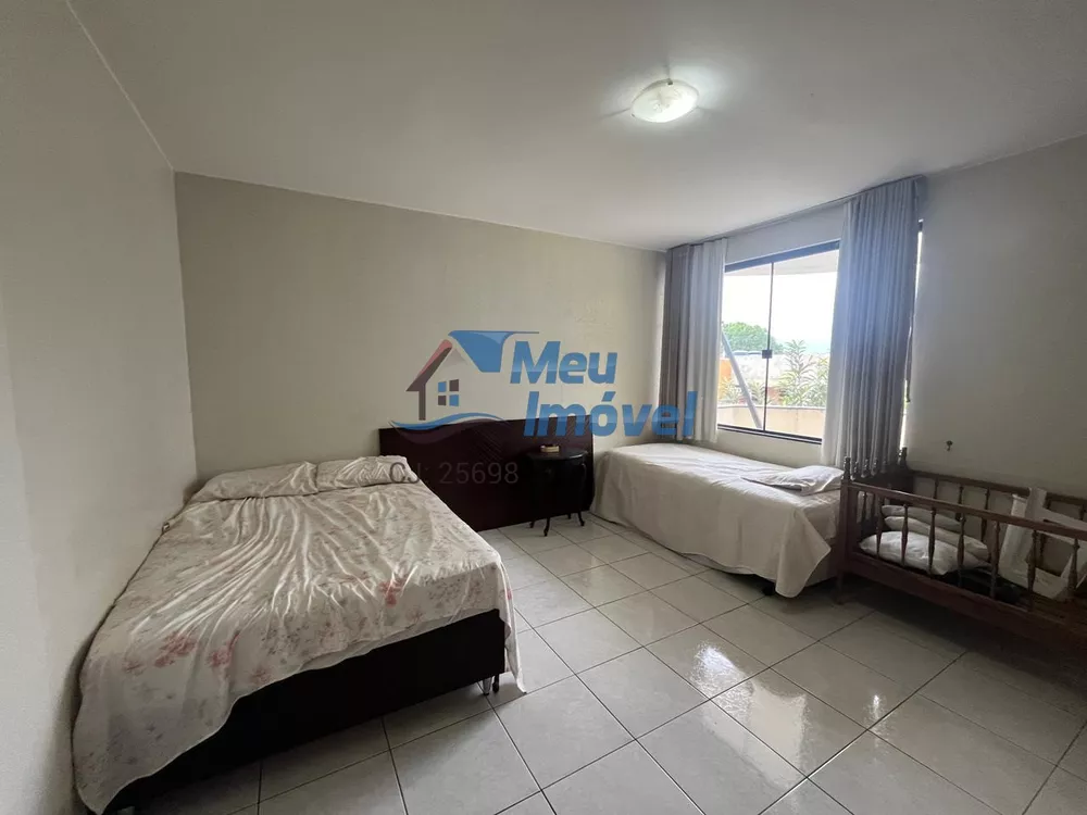 Casa, 4 quartos, 380 m² - Foto 2