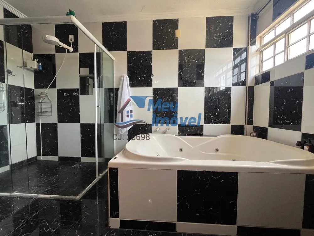 Casa, 4 quartos, 380 m² - Foto 18
