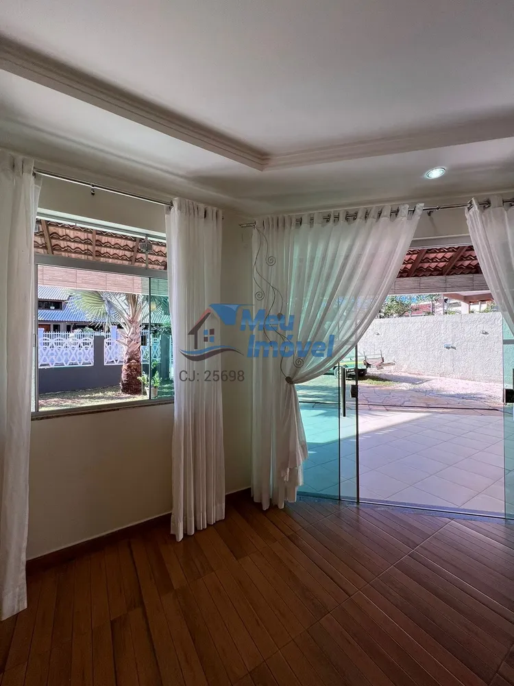 Casa, 4 quartos, 260 m² - Foto 12