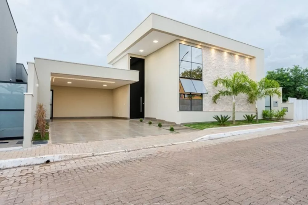 Casa à venda com 4 quartos, 350m² - Foto 1