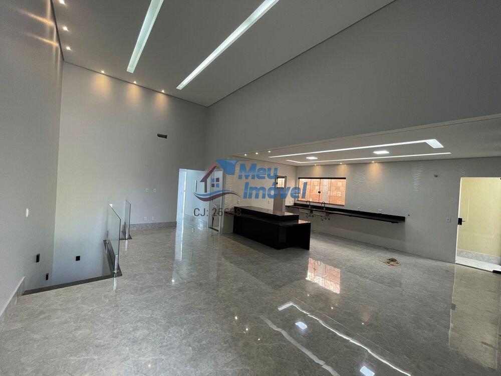 Casa, 4 quartos, 260 m² - Foto 2