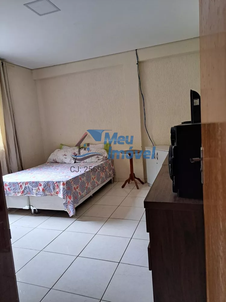 Casa, 4 quartos, 284 m² - Foto 3