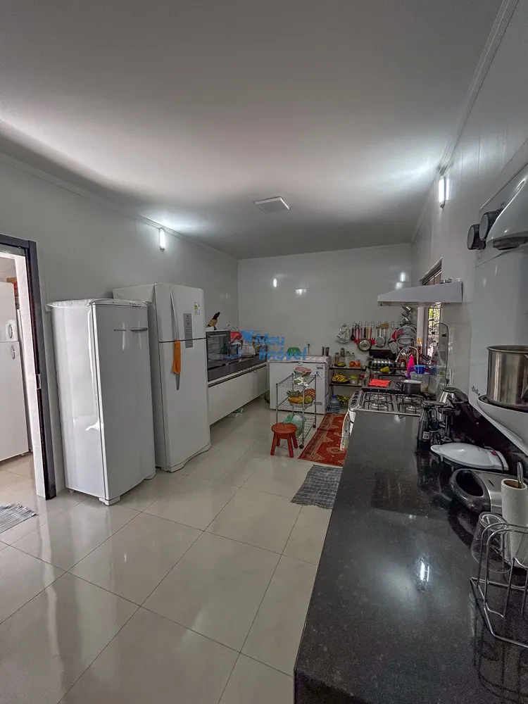 Casa, 3 quartos, 205 m² - Foto 14