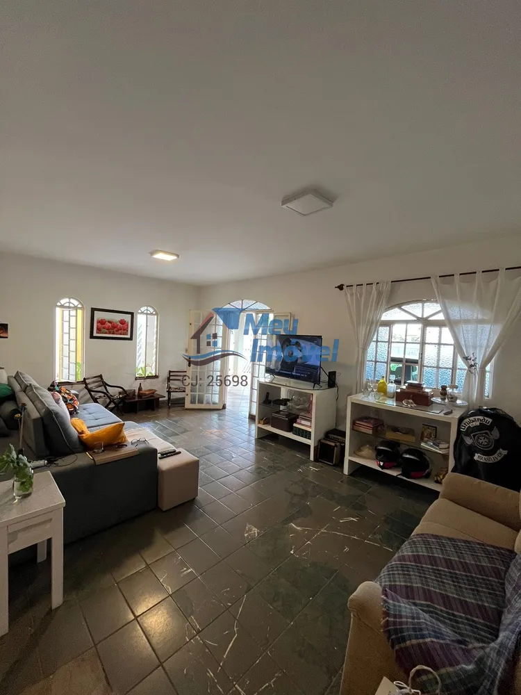 Casa, 3 quartos, 800 m² - Foto 1