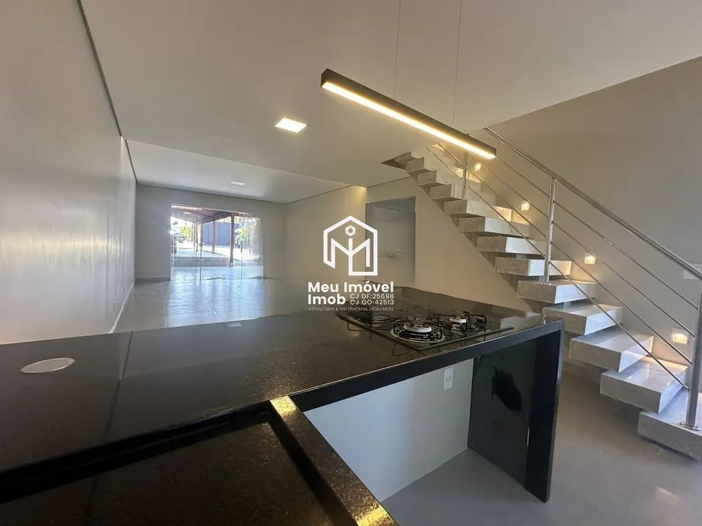 Casa, 4 quartos, 300 m² - Foto 1