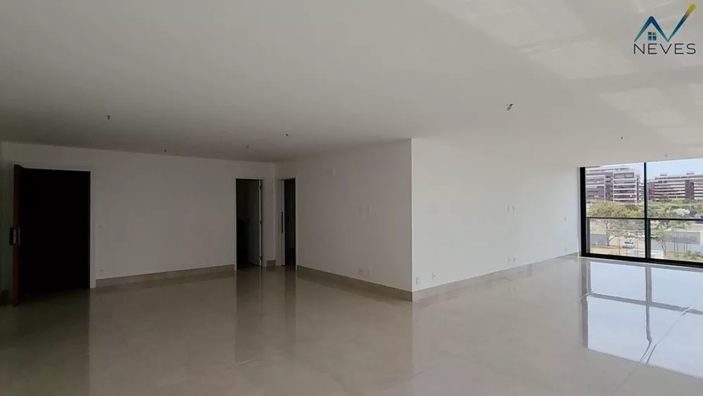 Apartamento à venda com 4 quartos, 268m² - Foto 3