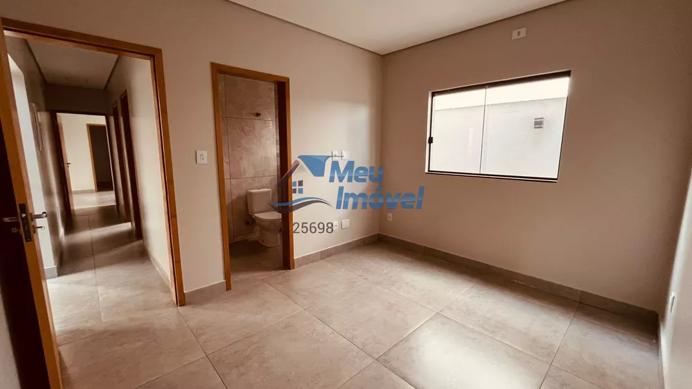Casa, 3 quartos, 204 m² - Foto 1