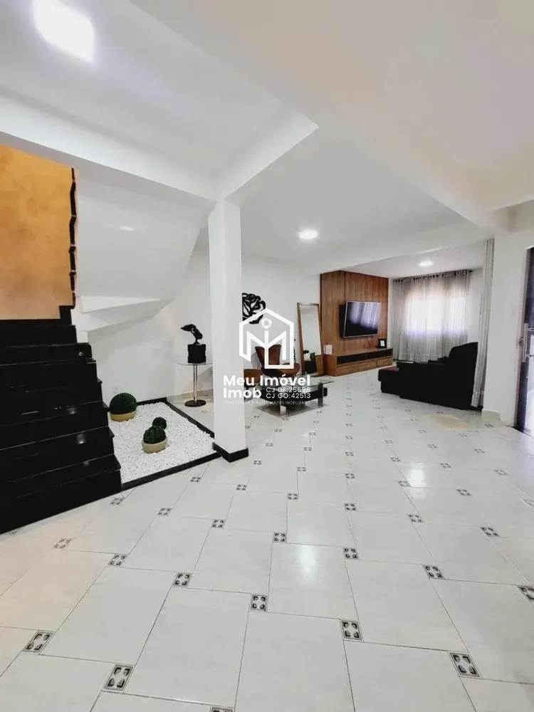 Casa, 3 quartos, 520 m² - Foto 1