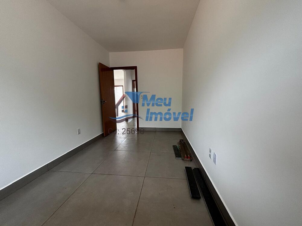 Casa, 2 quartos, 70 m² - Foto 1