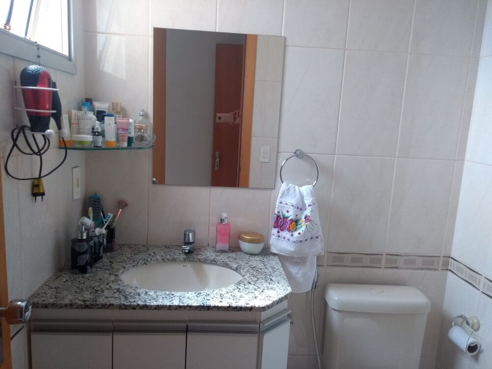 Apartamento à venda com 3 quartos, 70m² - Foto 4