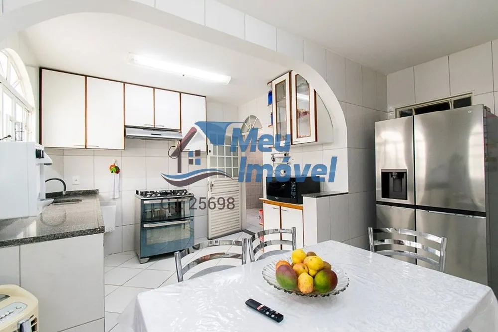 Casa, 4 quartos, 300 m² - Foto 4