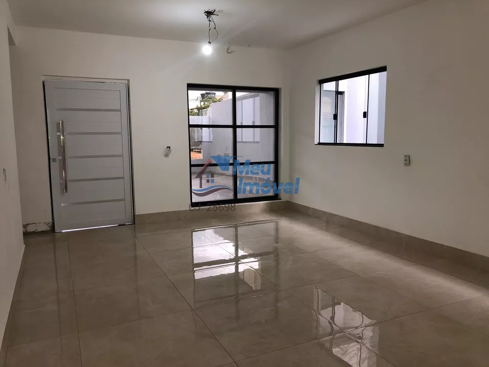 Casa, 4 quartos, 200 m² - Foto 3