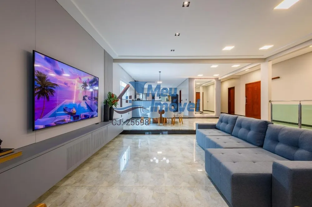 Casa, 4 quartos, 324 m² - Foto 1