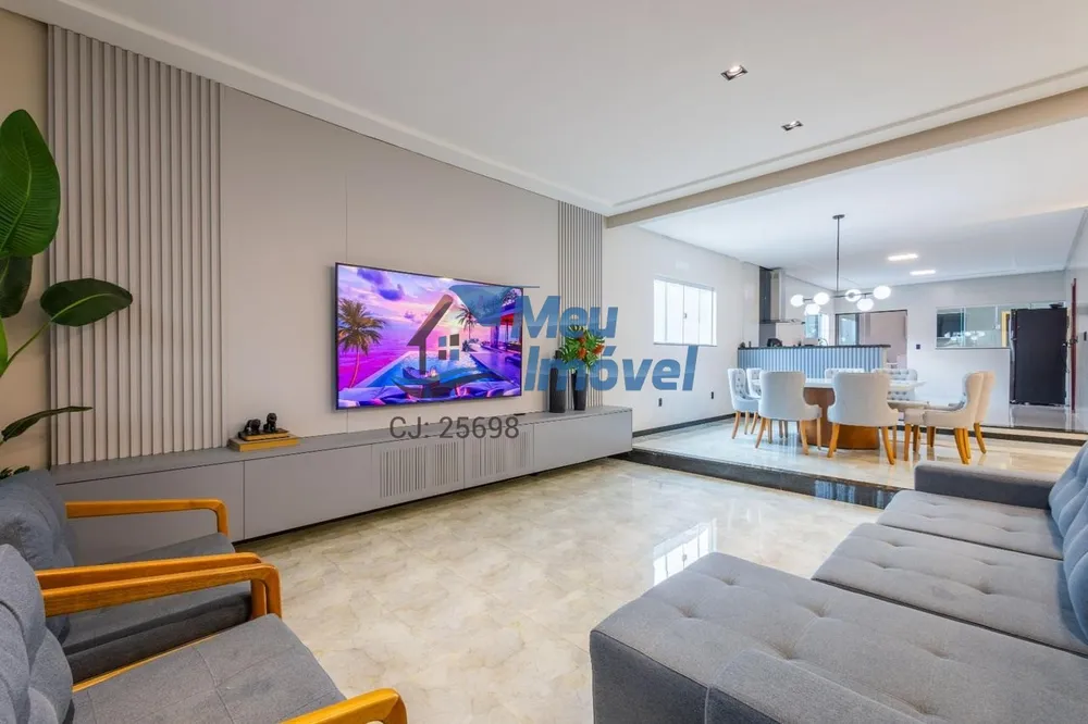 Casa, 4 quartos, 324 m² - Foto 1