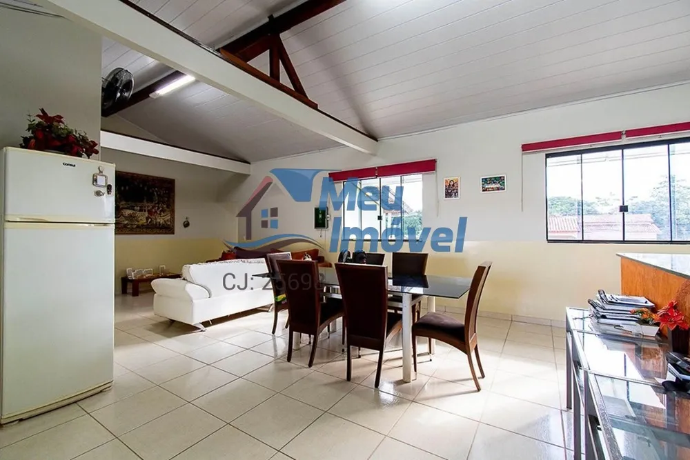 Casa, 3 quartos, 360 m² - Foto 1