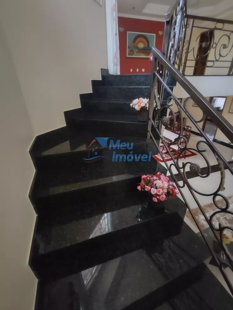 Casa, 5 quartos, 650 m² - Foto 6