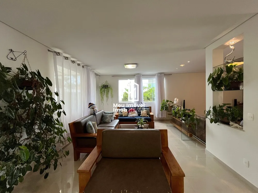 Casa, 4 quartos, 480 m² - Foto 1