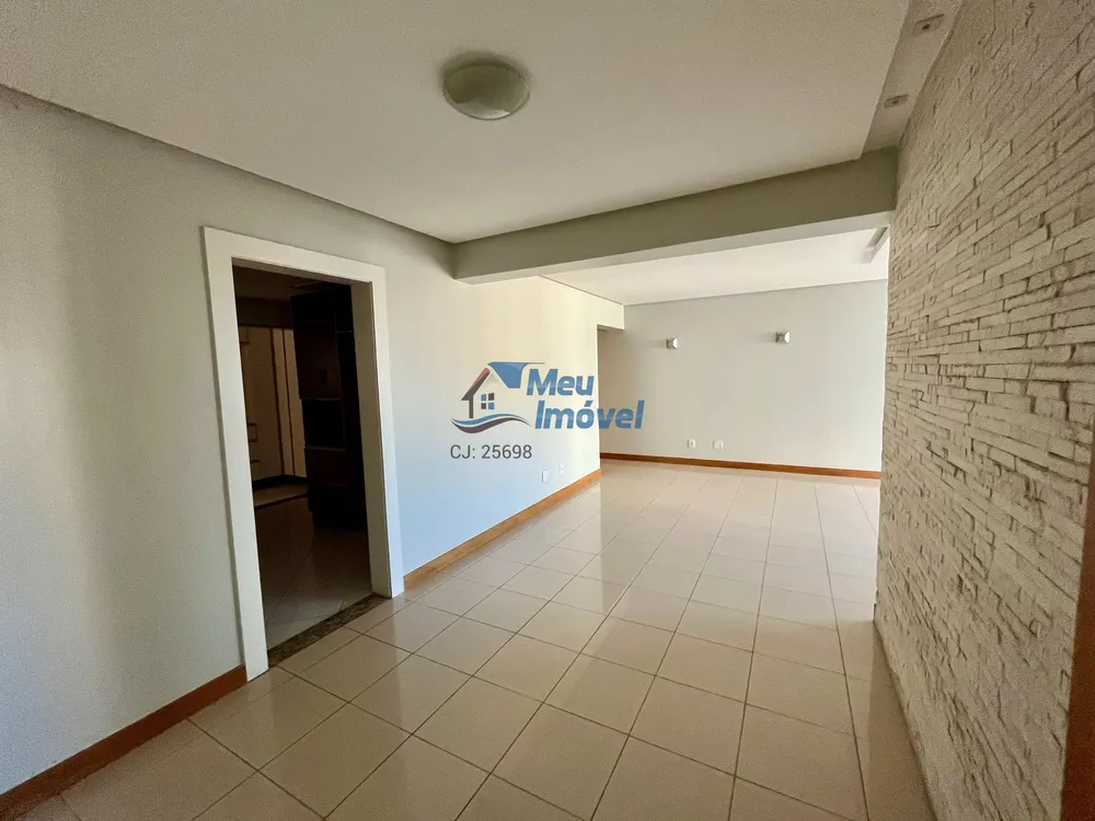 Apartamento, 3 quartos, 119 m² - Foto 2