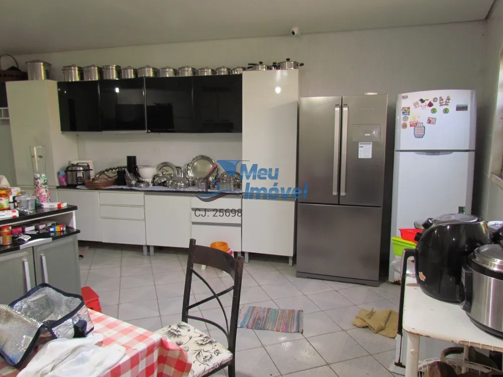 Casa, 3 quartos, 200 m² - Foto 9