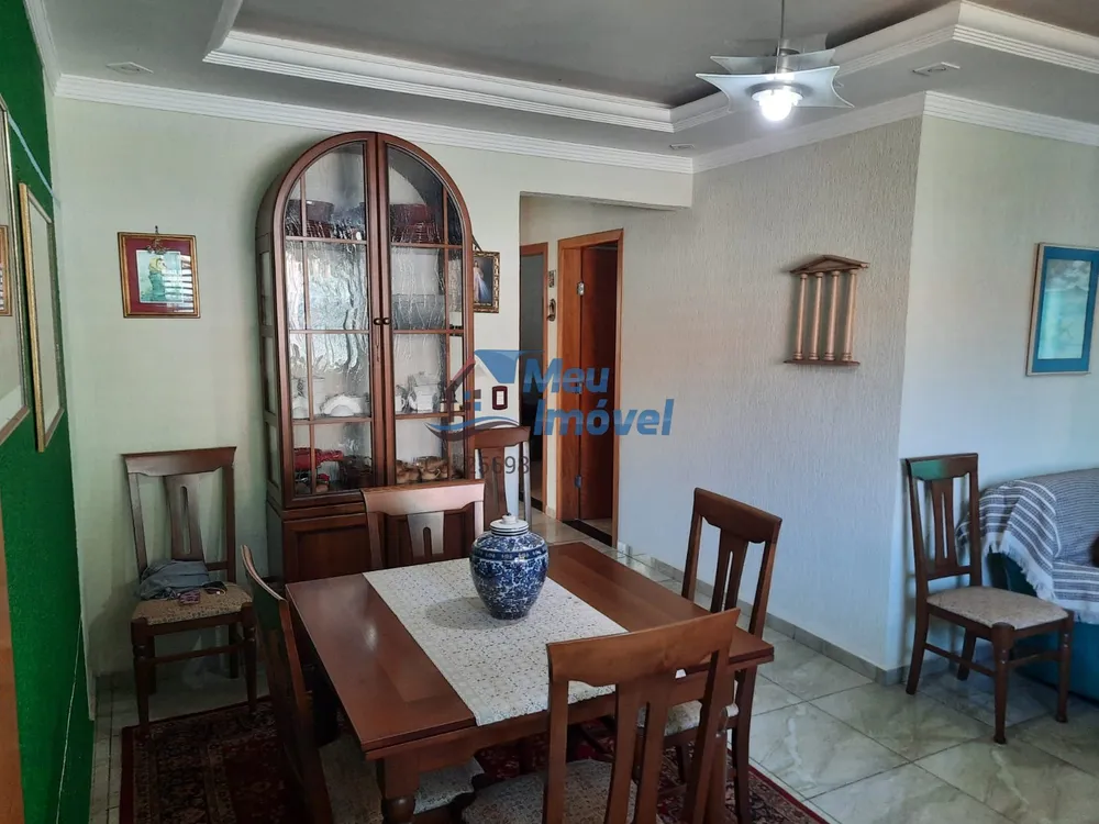Casa, 3 quartos, 300 m² - Foto 11