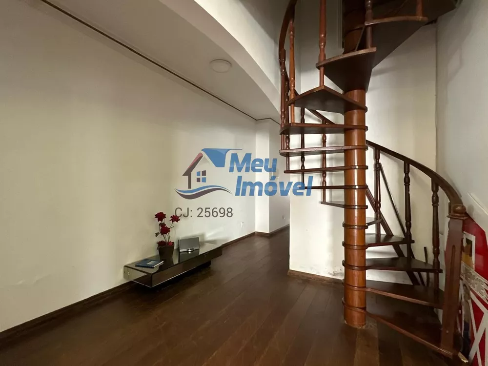 Casa, 6 quartos, 600 m² - Foto 1