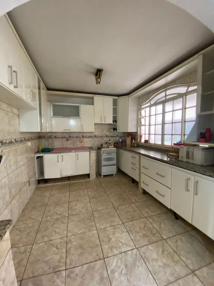 Casa, 3 quartos, 280 m² - Foto 8