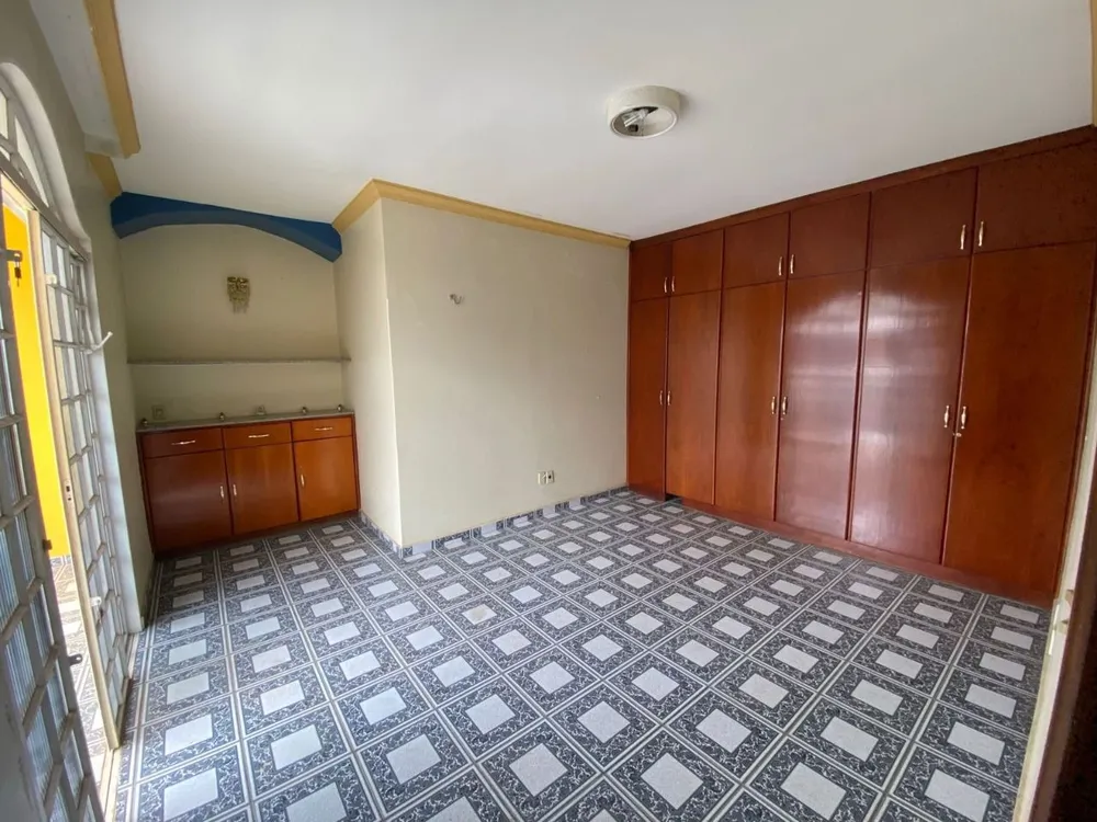 Casa, 3 quartos, 280 m² - Foto 11