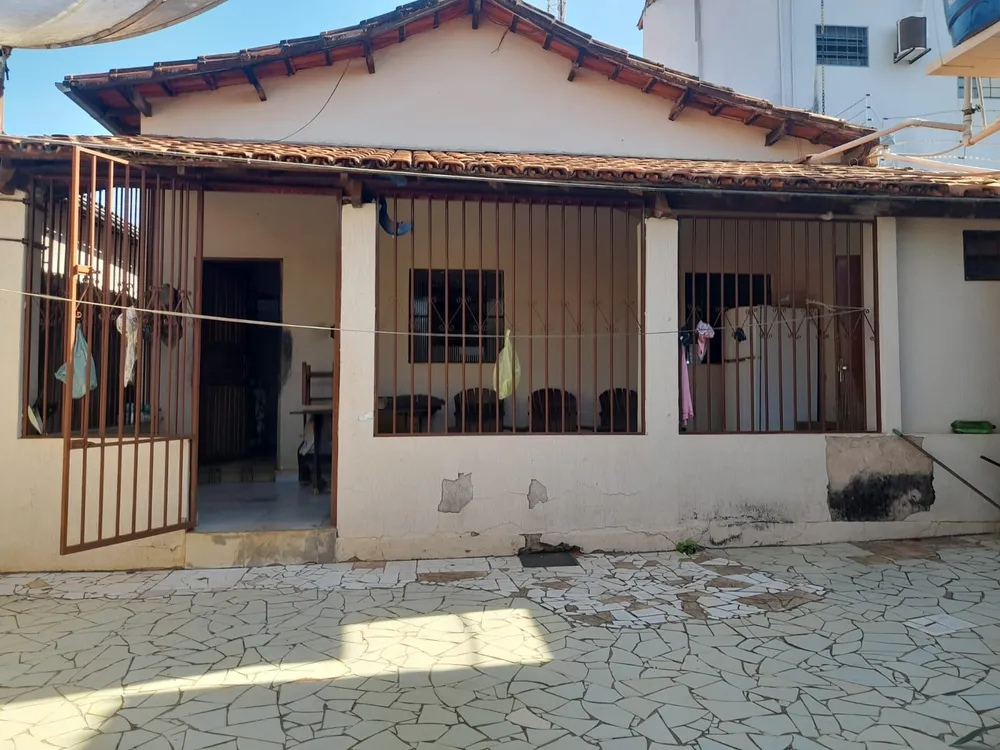 Casa, 4 quartos, 441 m² - Foto 1