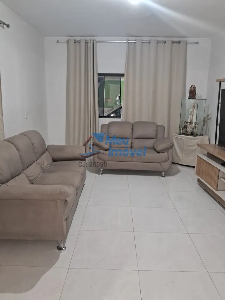 Casa, 3 quartos, 191 m² - Foto 3