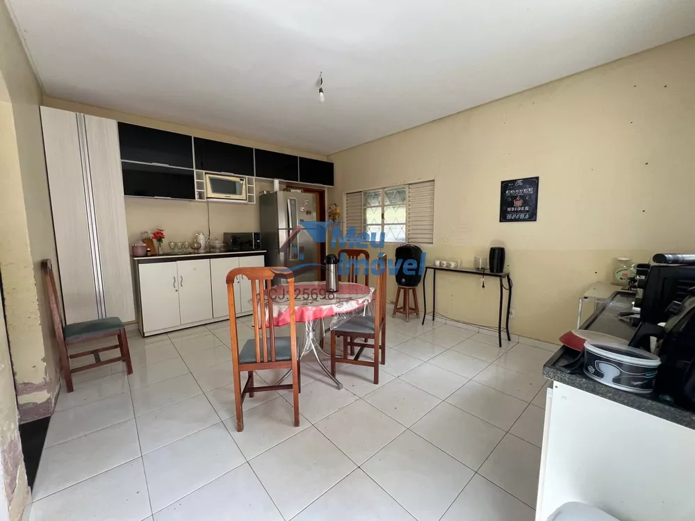 Casa, 4 quartos, 114 m² - Foto 1