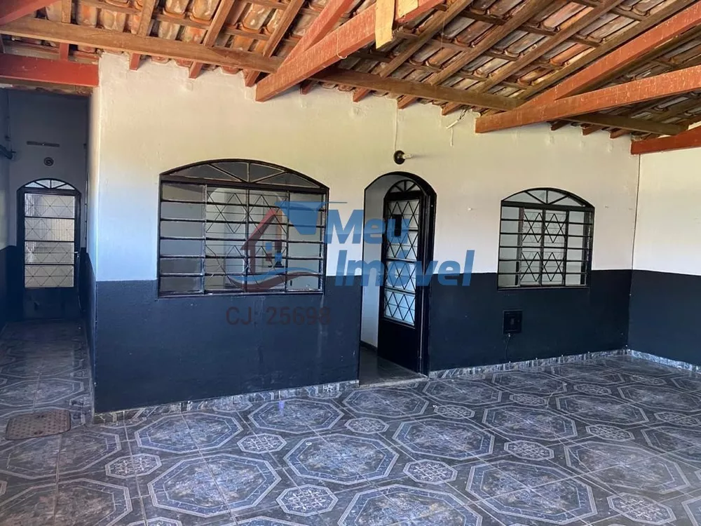 Casa, 2 quartos, 150 m² - Foto 1