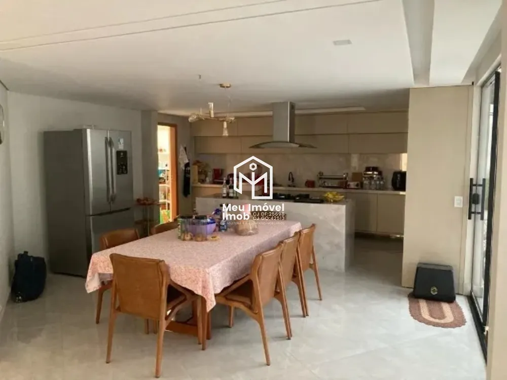 Casa, 5 quartos, 767 m² - Foto 1