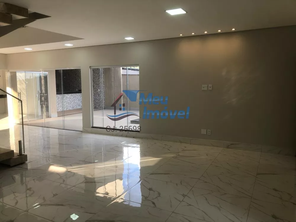 Casa, 4 quartos, 350 m² - Foto 3