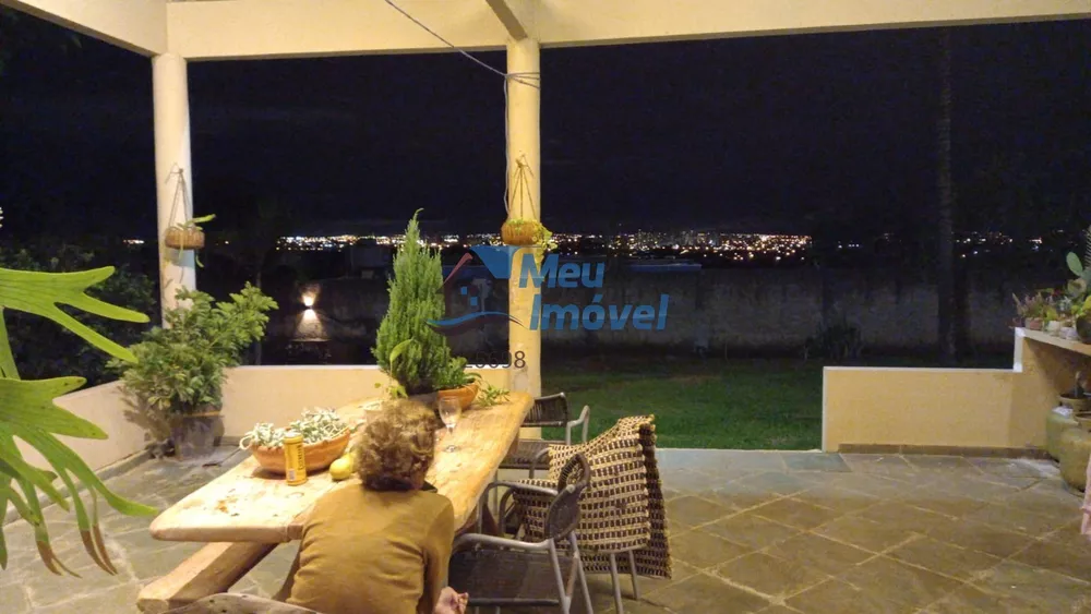 Casa, 5 quartos, 230 m² - Foto 8