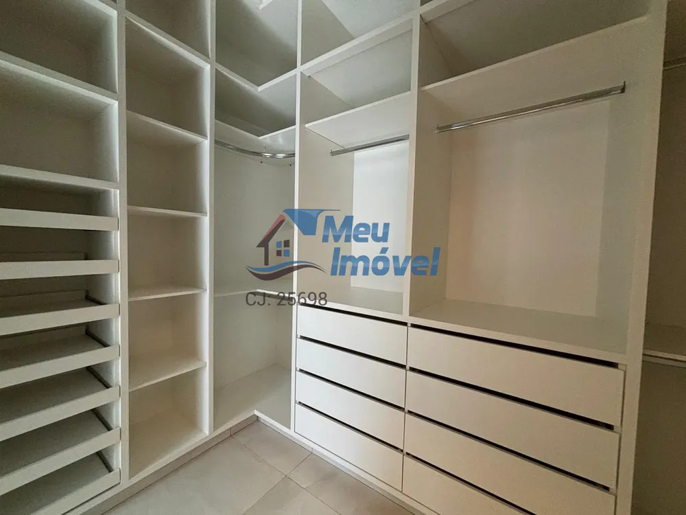 Casa, 3 quartos, 204 m² - Foto 6