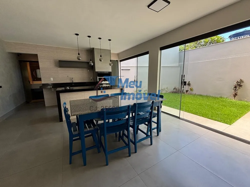 Casa, 3 quartos, 204 m² - Foto 11