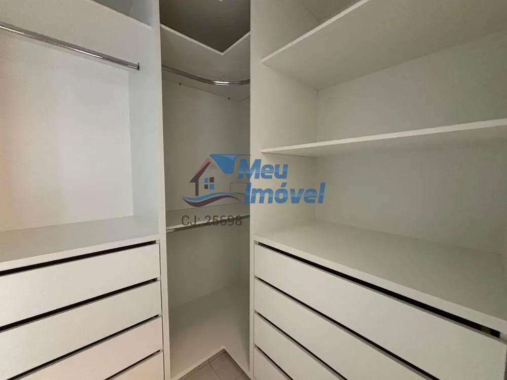 Casa, 3 quartos, 204 m² - Foto 4