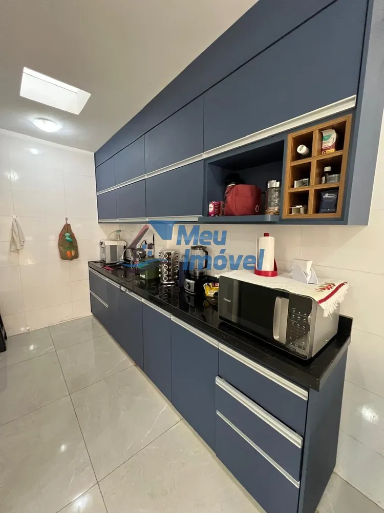 Casa, 4 quartos, 209 m² - Foto 2