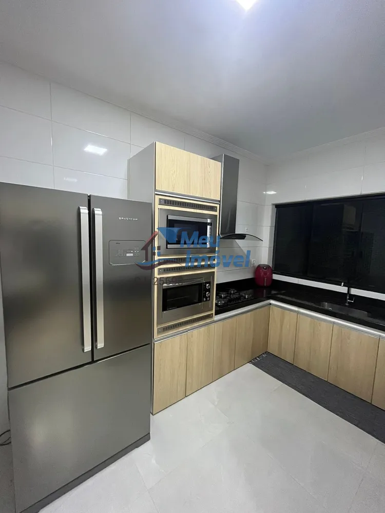 Casa, 3 quartos, 280 m² - Foto 6
