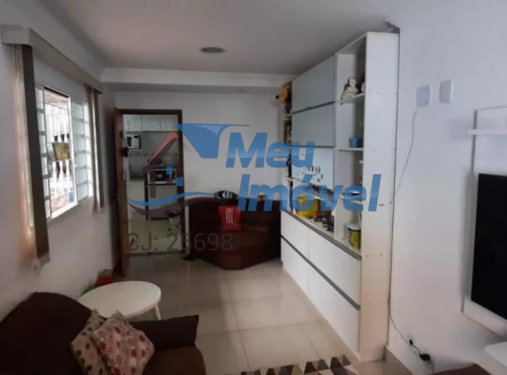 Casa, 3 quartos, 180 m² - Foto 2
